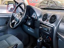 جیپ لیبێرتی